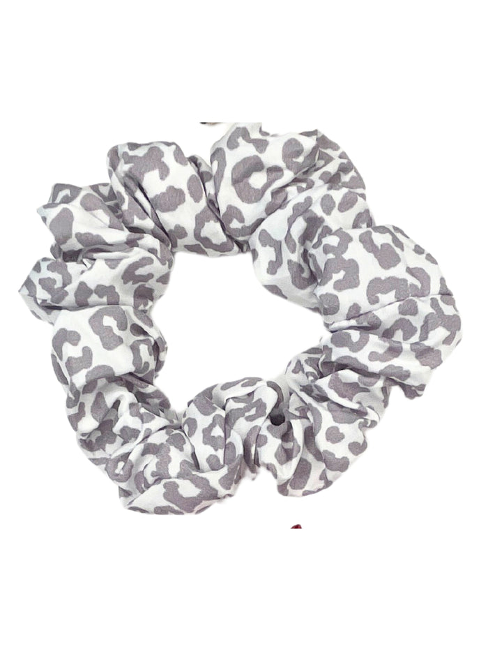 Scrunchie - Snow Leopard