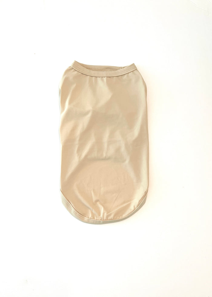 Beige dog rashie – breathable UV-protective dog shirt
